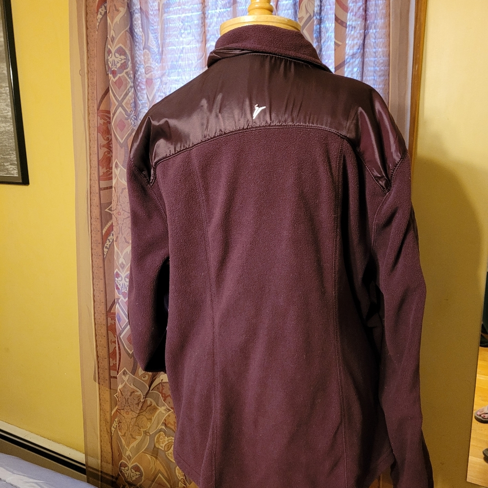 Active Jacket - image 3